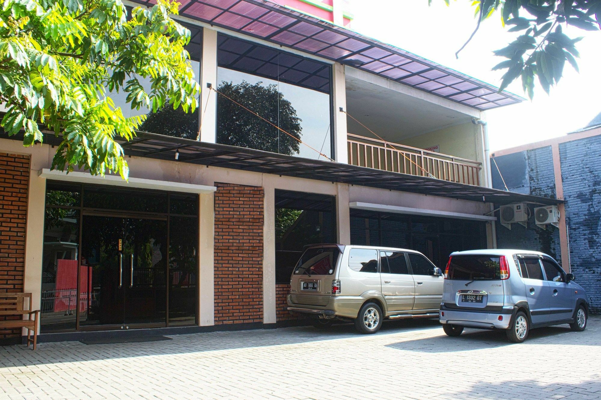 Reddoorz Plus Near Stadion Mandala Krida Yogyakarta Luaran gambar