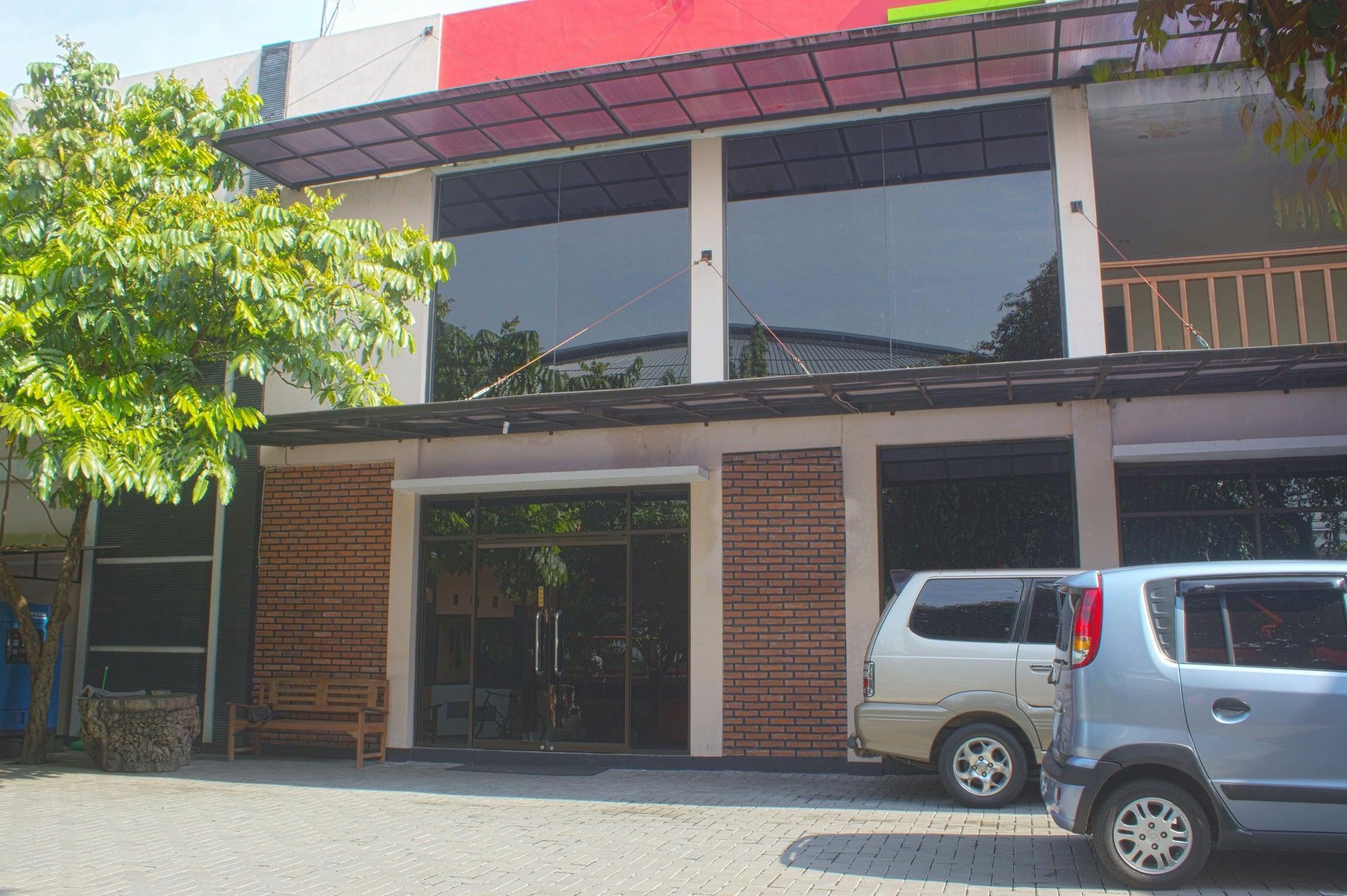 Reddoorz Plus Near Stadion Mandala Krida Yogyakarta Luaran gambar